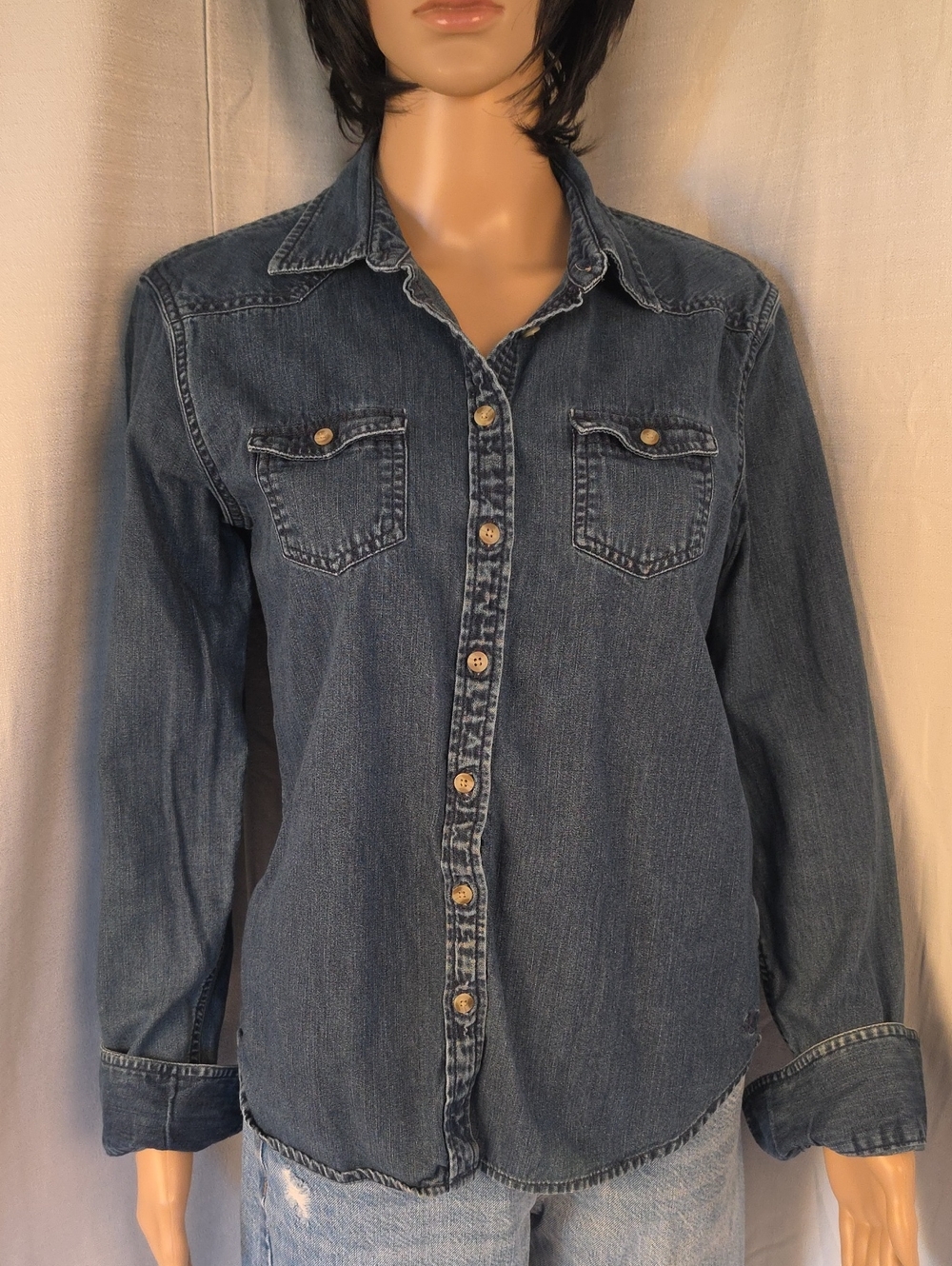 American Eagle Outfitters 100% Cotton Dark Blue Denim Button Shirt Size Medium